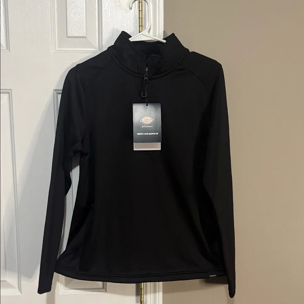 Dickies Women's {Medium} Black Smooth Fleece Quarter-Zip NWT - Picture 1 of 12